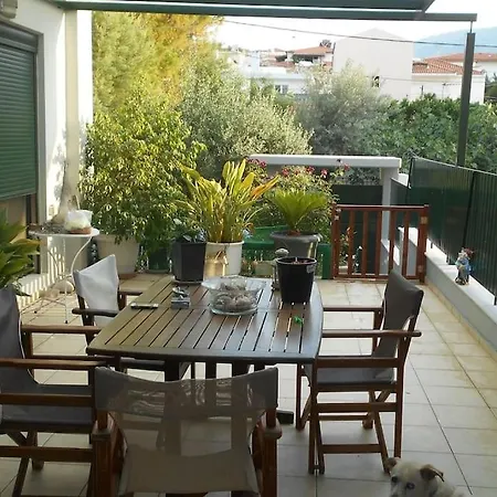 Pela'S Studio 10 Minutes From The Athens Airport Leontari  Dış mekan fotoğraf