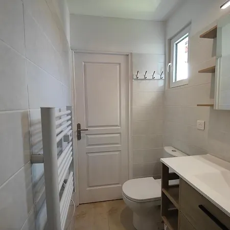 Pela'S Studio 10 Minutes From The Athens Airport Leontari  Exterior photo