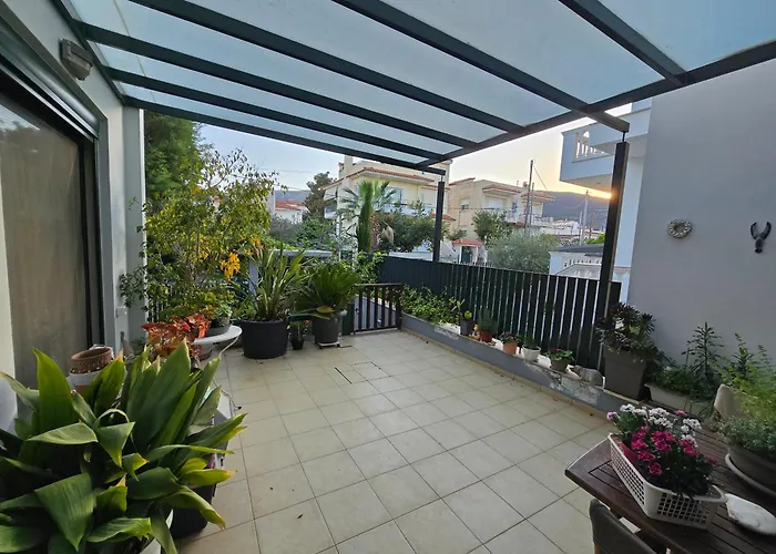 Pela\'S Studio 10 Minutes From The Athens Airport