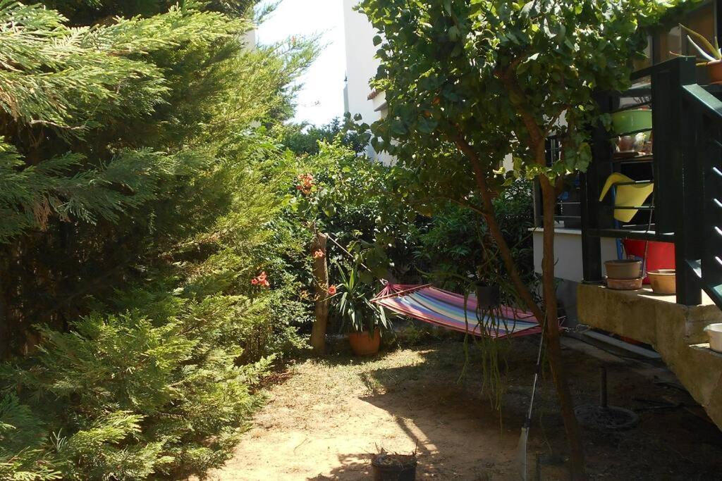 Pela's 10 Minutes From The Athens Airport Appartement