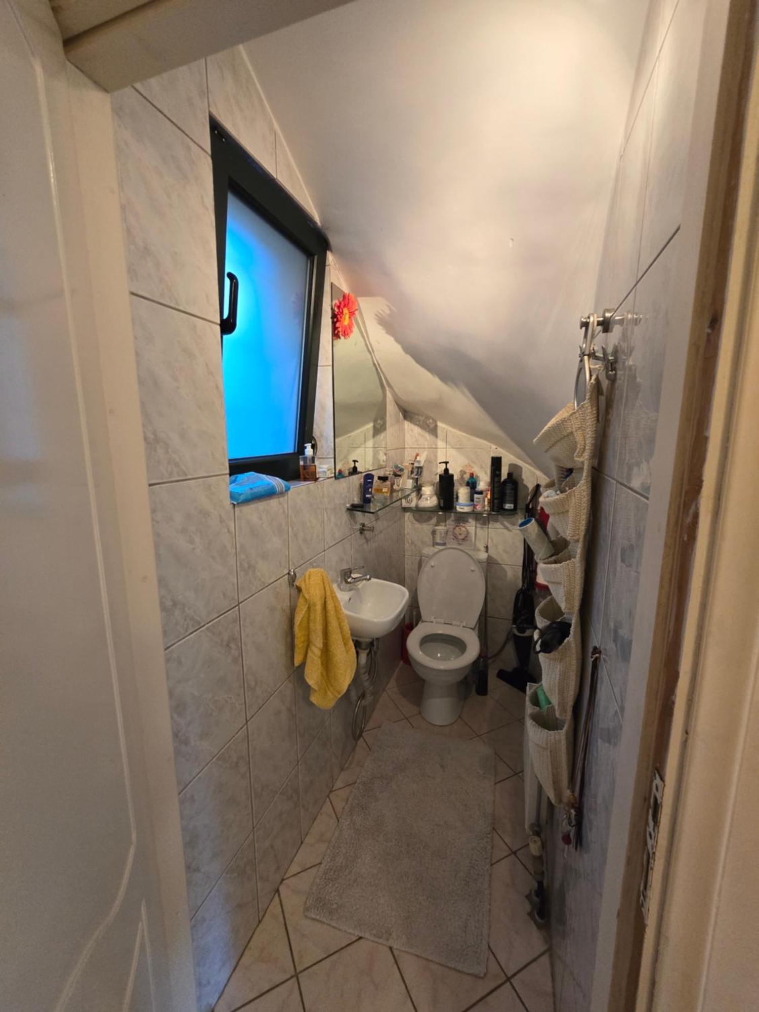 Pela's 10 Minutes From The Athens Airport Apartment *